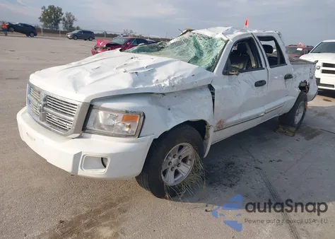 2008 Dodge Dakota Laramie z USA, uszkodzony, nr VIN 1D7HW58N08S562470